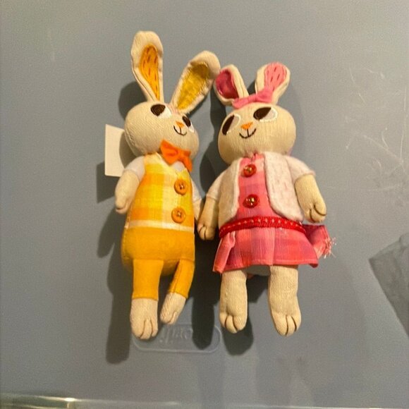 Easter Bunny Decor. (2) NEW - Picture 1 of 1